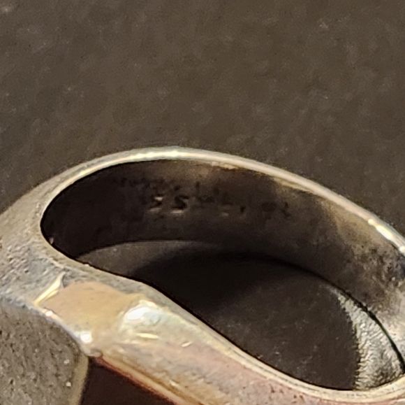 Vintage Sterling Silver Ring Size 7.5 9.9 grams - Picture 10 of 12